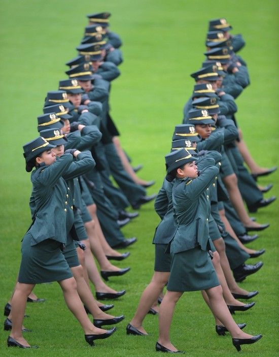 Женская военная школа в Колумбии