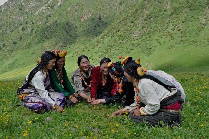 Сексуальные женщины тибета келъян на фото