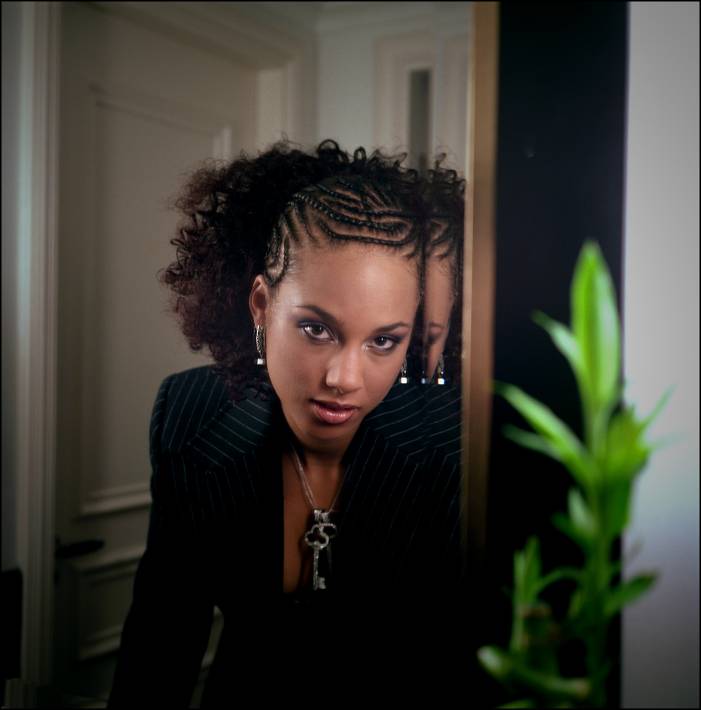 Алиша Кис (Alicia Keys) в фотосессии