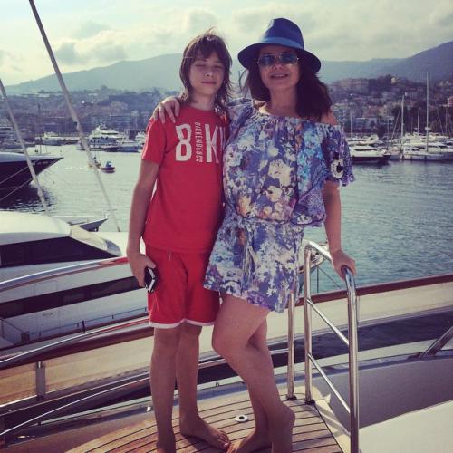 Наташа Королева отправилась на отдых в Монако
