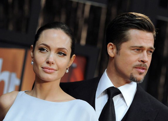 Анджелина Джоли и Брэд Питт поженились дважды.
