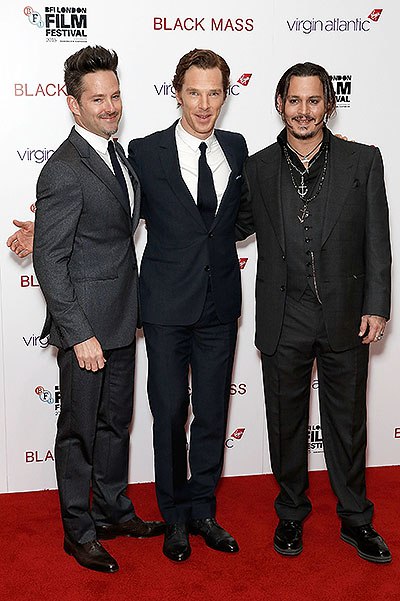 Джонни Депп, Эмбер Херд и Бенедикт Камбербэтч на премьере "Черной мессы" в рамках BFI London Film Festival 2015