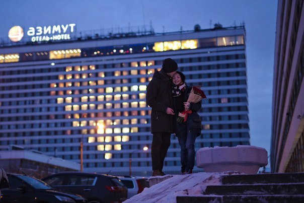 В Питере фотограф "зажег" сердце высотой 18 этажей