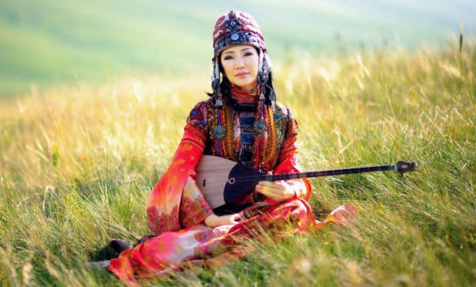 Величавые казахские сексуальные женщины на фото
